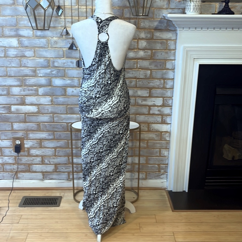 Ethyl Black and White Graphic Print T-Back Halter Maxi Dress, Women’s Size Small - Picture 3 of 8